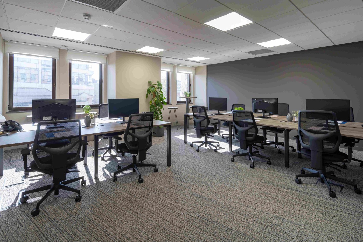 Oriel House, 26 The Quadrant, Richmond, Surrey TW9 1DL, 