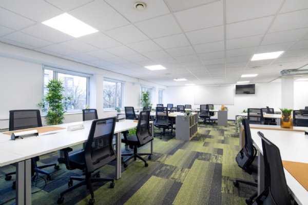 DeskLodge House, 2 Redcliffe Way, 