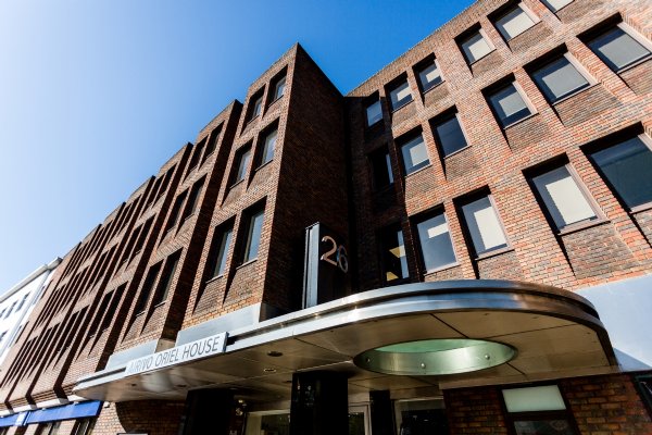 Oriel House, 26 The Quadrant