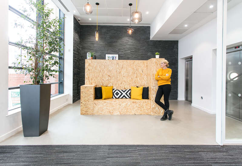 Bristol Bridge, 1 Victoria Street