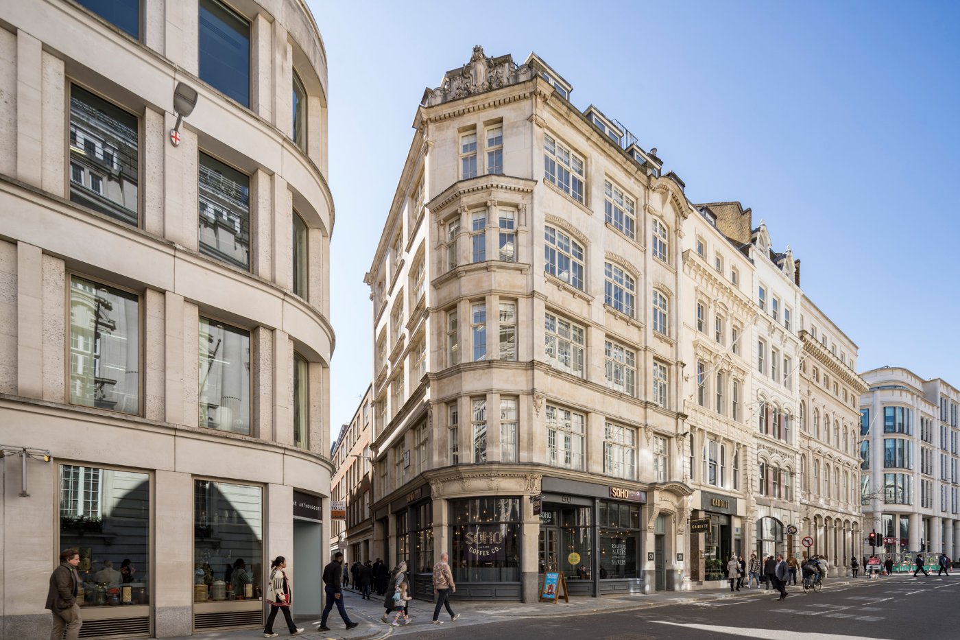 Gresham Street - Bank/Moorgate, London, EC1M 8PE, 