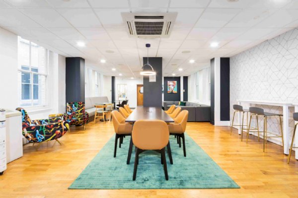 Property at 83 Victoria Street, London, SW1H 0HW