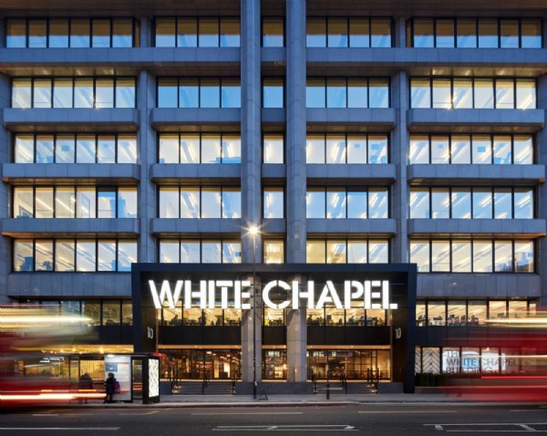 White Chapel Building