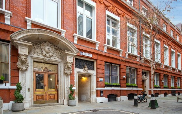 Token House, Bank Token House, Bank